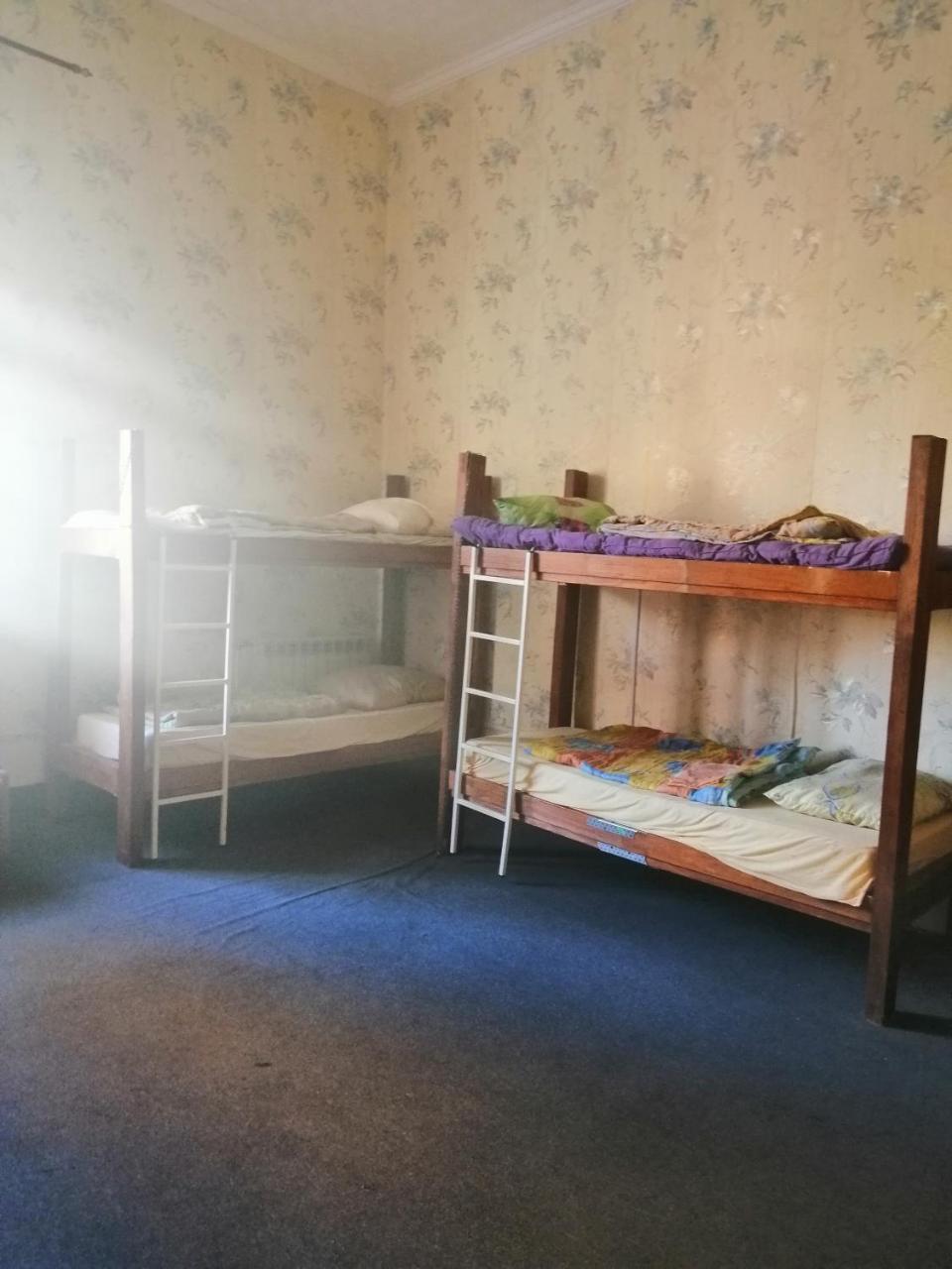 Apple Hostel ลวีฟ ภายนอก รูปภาพ